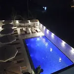 Kroi Otel 3*