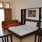 Otel Kroi 3*