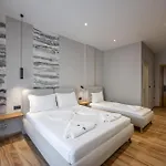 Hotel Kroi 3*