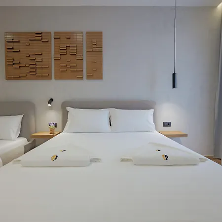 Kroi Hotel